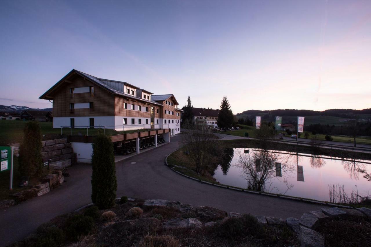 Chalet Alpenrose 134Qm Am Golfplatz اوبرستوفن المظهر الخارجي الصورة