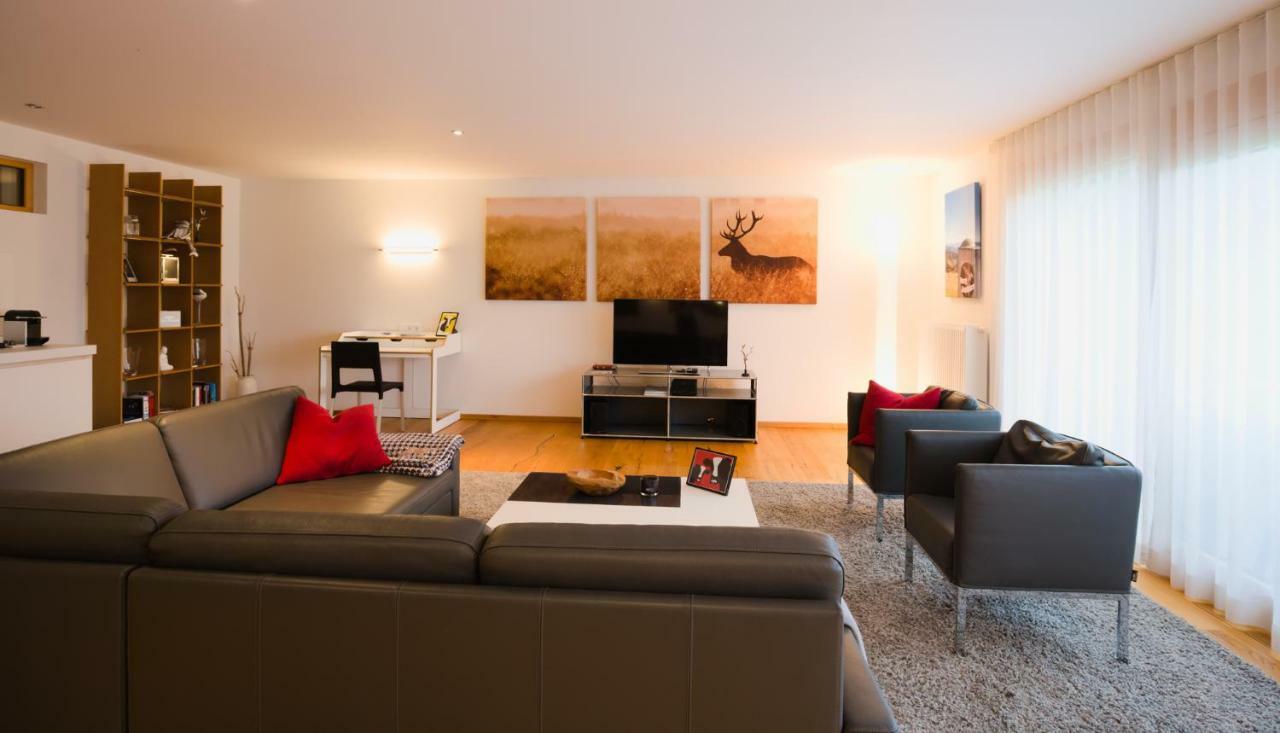 Chalet Alpenrose 134Qm Am Golfplatz اوبرستوفن المظهر الخارجي الصورة